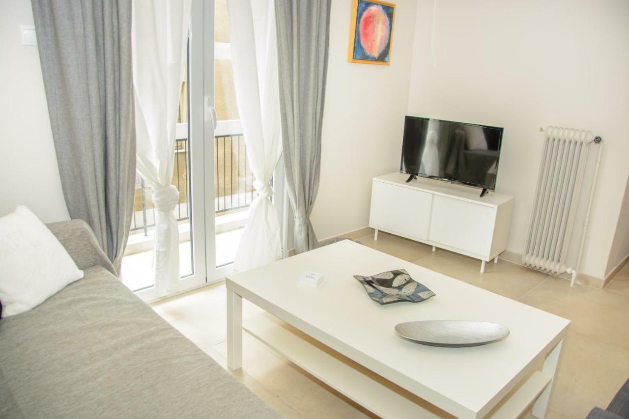 Neighborly Nest - Apartment In The Heart Of Athens Atenas Exterior foto